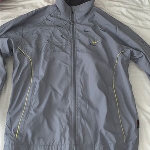 nike windbreaker (used)